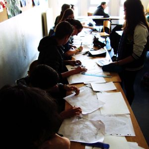 Ateliers d’écriture et d’expression pour enfants et adultes Atelier d'écriture créative et expression orale lors d'un événement culturel en Essonne